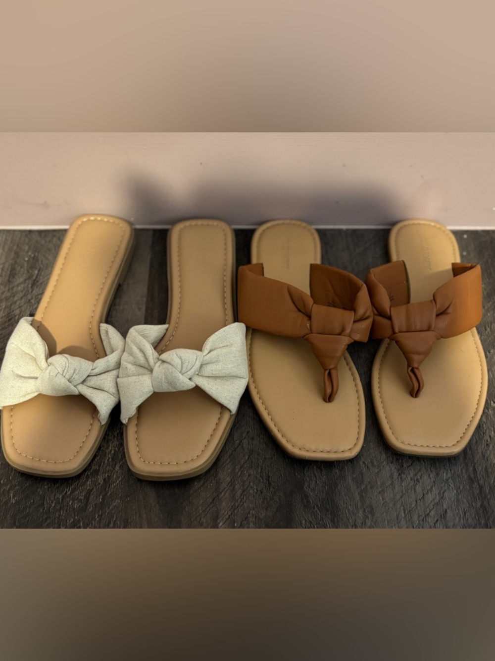 Bundle - Like New Neutral Sandals - Size 7